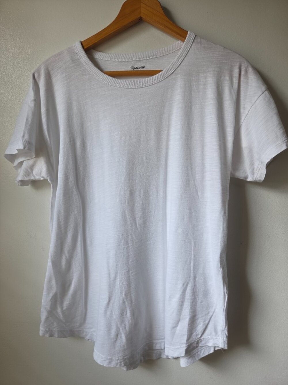 EUC MADEWELL WHITE TEE COTTON SIZE M